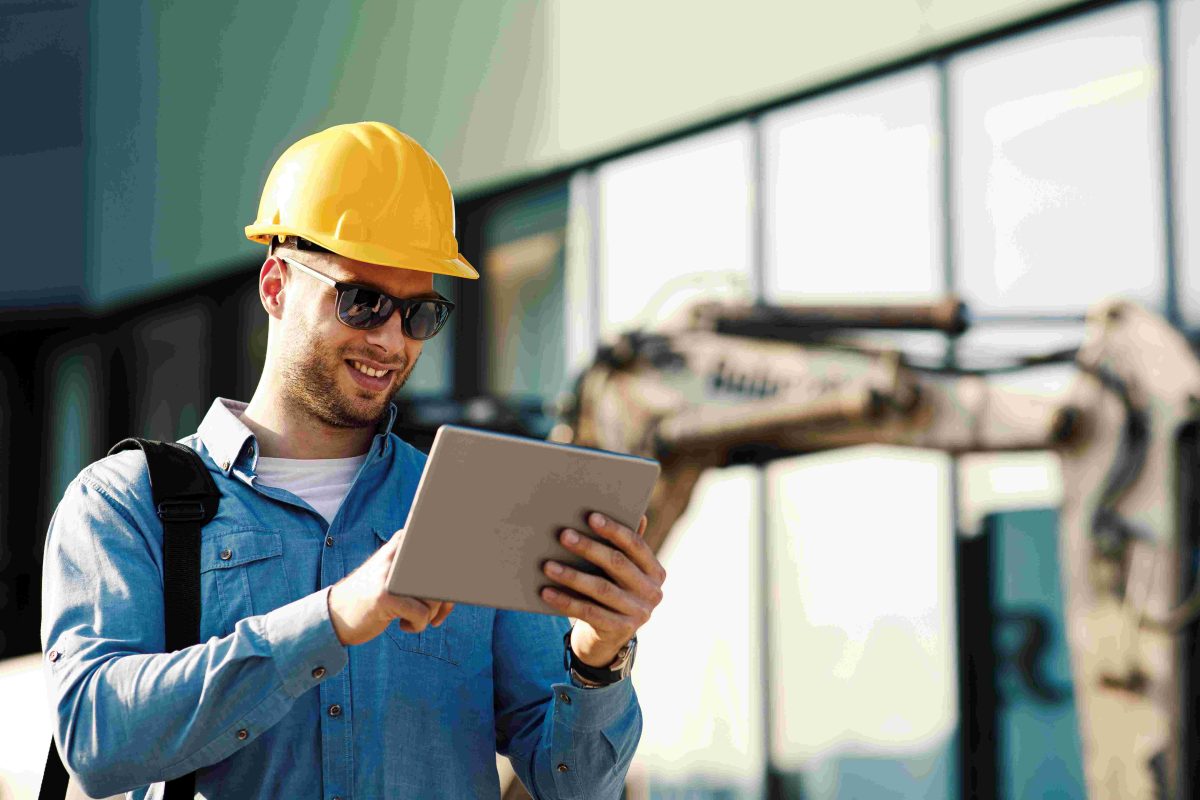 Modernizing Contractor Compliance with AI How CloudApper AI Mitigates Risks and Enhances Efficiency